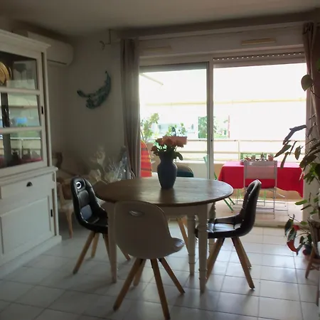 Appt Juan Les Pins Soleil * Αντίμπ